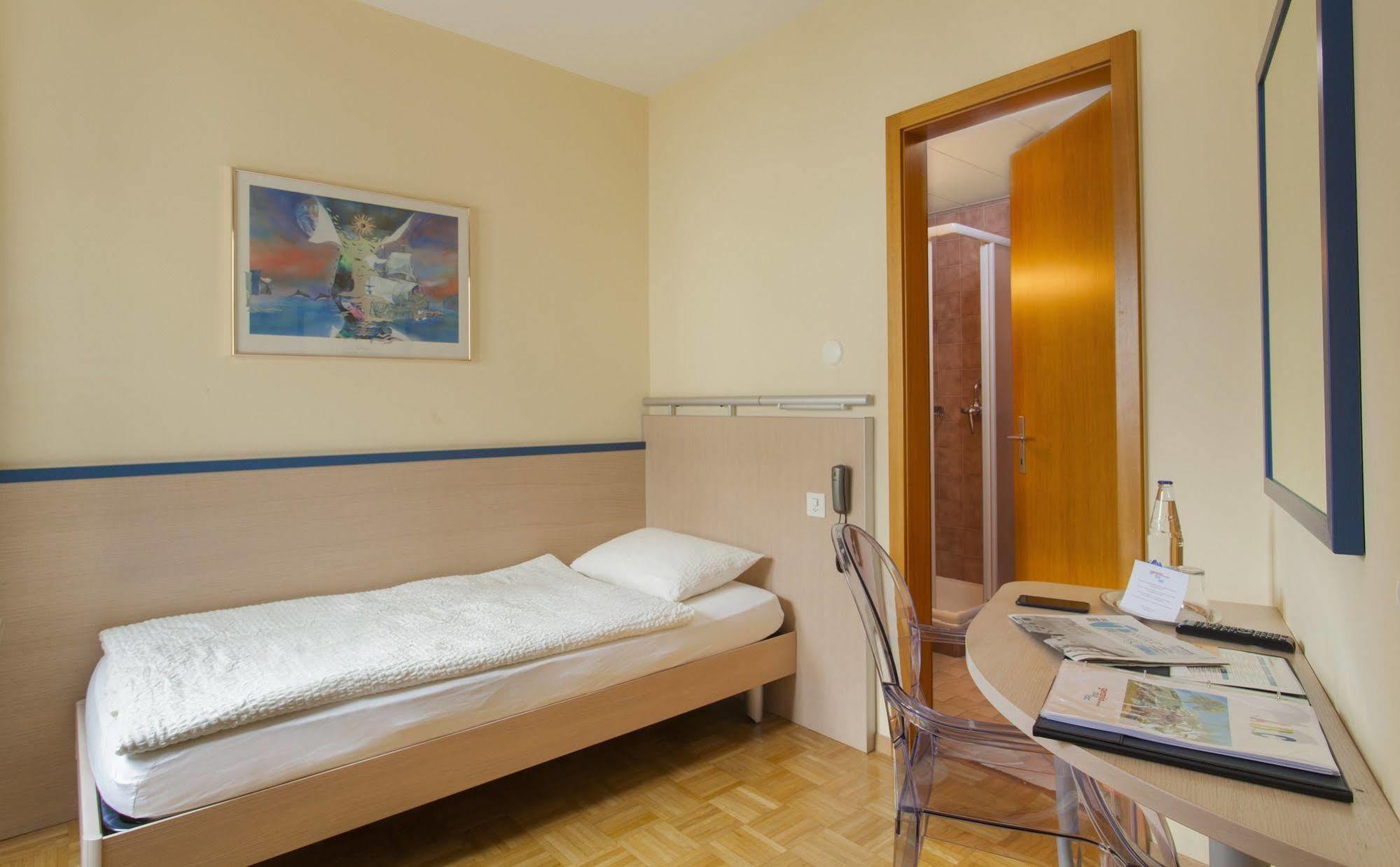 Hotel Geranio Au Lac Muralto Kültér fotó